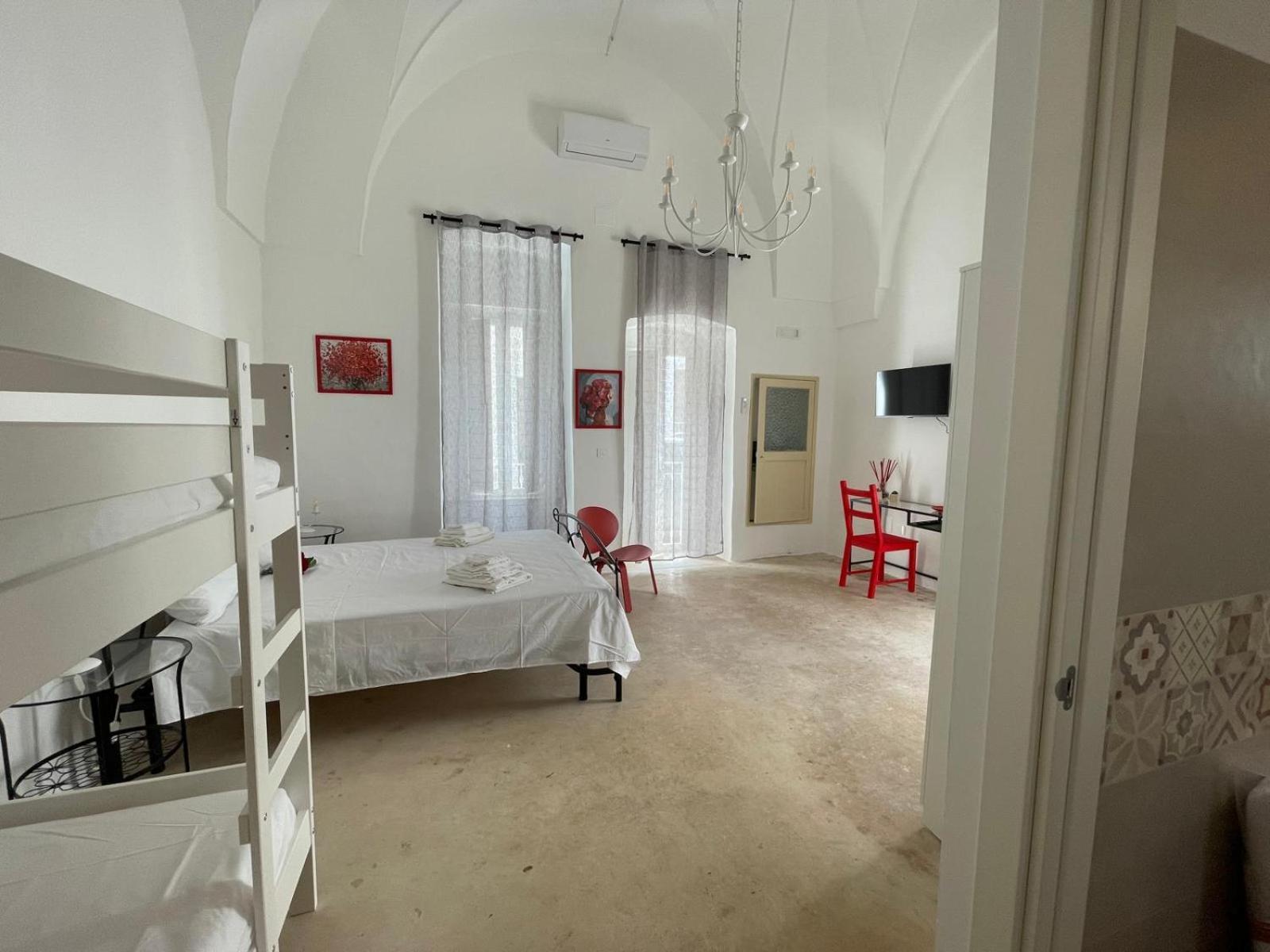 Cortile Carducci Hotell Racale Eksteriør bilde
